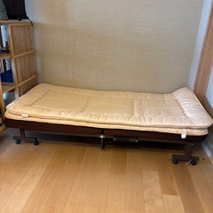 【引渡し決定】折りたたみベッド　シングル　タンスのゲン　敷布団　2枚セットの画像