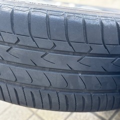 ヴェゼル純正タイヤ付きホイール！！の画像