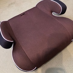 ジュニアシート　西松屋の画像