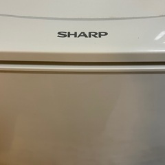 SHARP冷蔵庫の画像