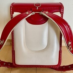 ランドセル　福岡附属小学校　赤色の画像