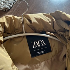 超美品★ZARA ゴールドダウン　オシャレ　サイズS〜Mの画像