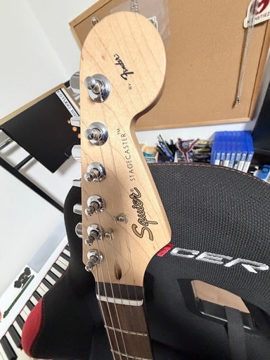 楽器 Squier by Fender STG28 Transparent Black
