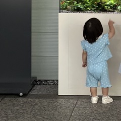 moimoln  80-90サイズセットアップ2着セットの画像