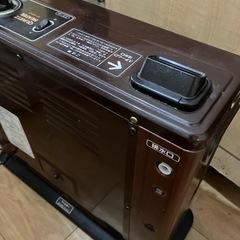 東芝電気ファンヒーターの画像