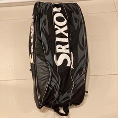 スリクソン　ラケットバックの画像