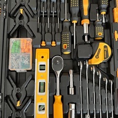 ほぼ未使用【8V電動ドリル付き】DECO　126点組 工具セットの画像