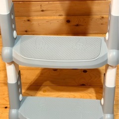 補助便座　Mama&Me Steady Step 　折りたためるトイレステップの画像