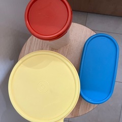 中古　タッパーウエア　4個セットの画像