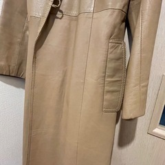 ロング羊革コートの画像