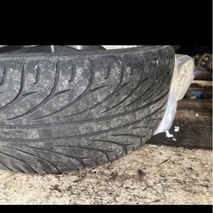 215  50 17 タイヤホイールセットの画像