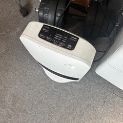 アイリスオーヤマ　セラミックファンヒーター　2019年製の画像