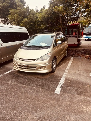 トヨタ　エスティマ　　　車検切れ　現状渡し