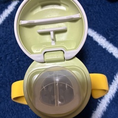 コンビ　　恐竜柄ベビーマグの画像