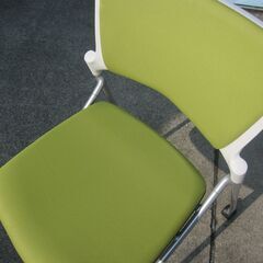 会議用チェア　ライトグリーン　イトーキ製マノスチェア　KLD-320PG-ZWQ6の画像