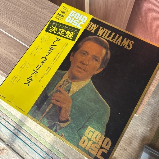 レコード　Andy Williams Gold disc　