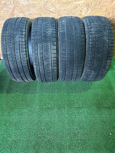 法人販売★BS VRX2 215/50R18 20年製 スタッドレス 4本セット センター9.0mm サイド8.0mm