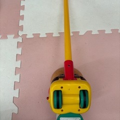 アンパンマン　おもちゃ　カタカタたいこ手押し車の画像