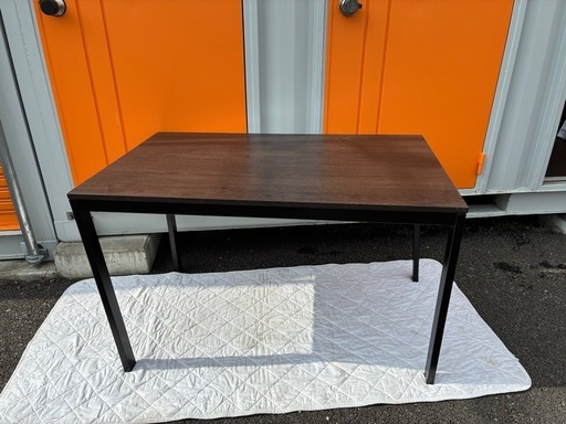 IKEA VANGSTA伸縮ダイニングテーブル