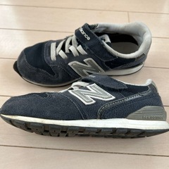 ニューバランス20㎝の画像
