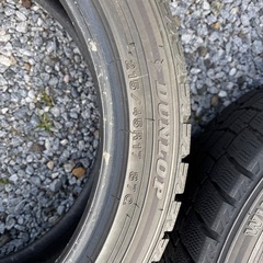 スタッドレスタイヤ 17インチ 4本セット 215/45r17 DUNLOPの画像