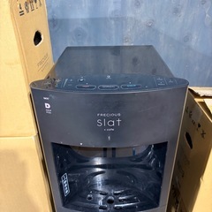 【購入品】フレシャス Slat+cafeウォーターサーバー本体＋水23本／動作OK／店舗使用／3月末まで
の画像
