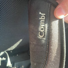 コンビ　クルムーブ　
ISOFIXの画像