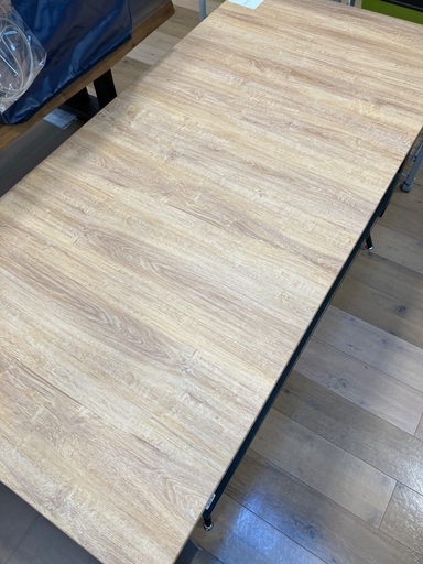 【軽トラック90分貸出サービス】タンスのゲン　ダイニングテーブル