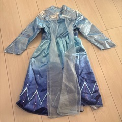 エルサ　ドレスの画像