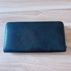 ディーゼル長財布の画像