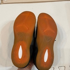 体育館シューズの画像