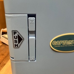 キャプテンスタッグ　ポータブル温冷蔵庫　動作確認済の画像