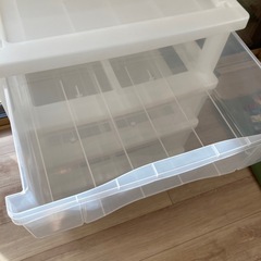 ４段チェスト　透明　引き出し　ホワイト　収納の画像