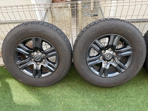 GUN125 ハイラックス 純正ホイールセット 265/65r17