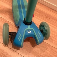 キッズ用　キックボード　キックスケーターの画像