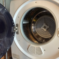 3kgの洗濯乾燥機【備品👕👚✨】の画像