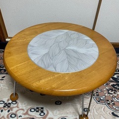 折れ式のテーブル2個です。の画像