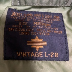 メンズ　フライトジャケット MIL-J-7448C VINTAGE L-2B サイズMの画像