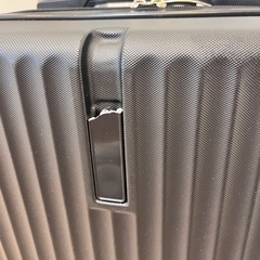 一部破損あり/キャリーケースの画像