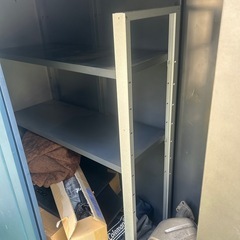 庭　物置　中身は付いてきません。の画像