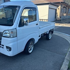 ダイハツ ハイゼットトラック 5MT の画像