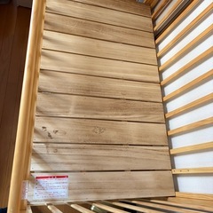 【カトージ】ハイタイプ ベビーベッド スノコ仕様 収納棚付 キャスター付スラ イド開閉扉& 【京都西川】ローズベビー組ふとん ベビー布団7点セット&【ニトリ】Nクールしきパッドの画像