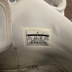 ジョーダン　NIKE ハイカットスニーカーの画像