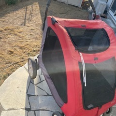 PET GEARのペットカート　赤　かなり使用感有りの画像