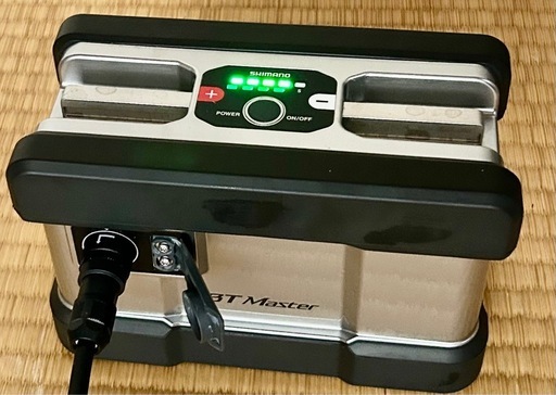 【美品】シマノ BTマスター 11AH（電動リール用バッテリー）