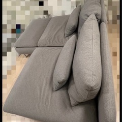 IKEA3人掛けソファの画像