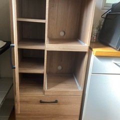 キッチン収納棚の画像