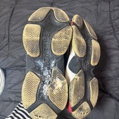 BALENCIAGA トリプルS サイズ42の画像