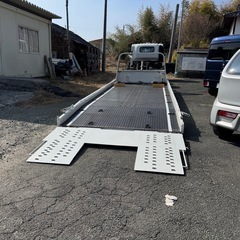 エルフ積載車・希少5200CC・ターボ・6速マニュアル・極東フルフラット・最大積載量3500Kgの画像