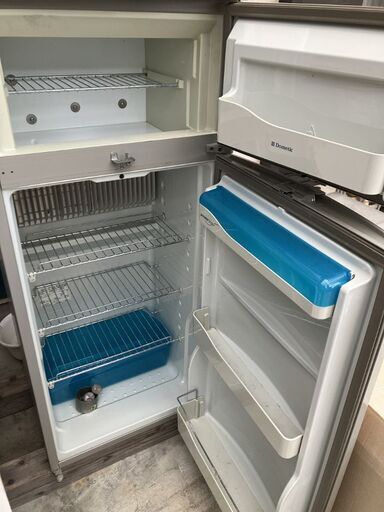 dometic 3way冷蔵庫　キャンピングカーより。